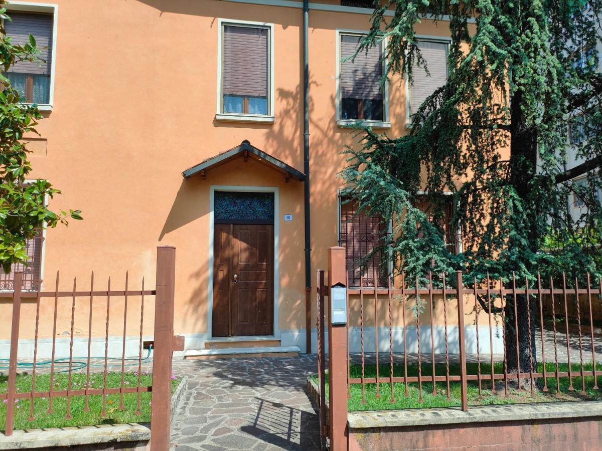 Casa Timoteo Apartment Mantova Luaran gambar